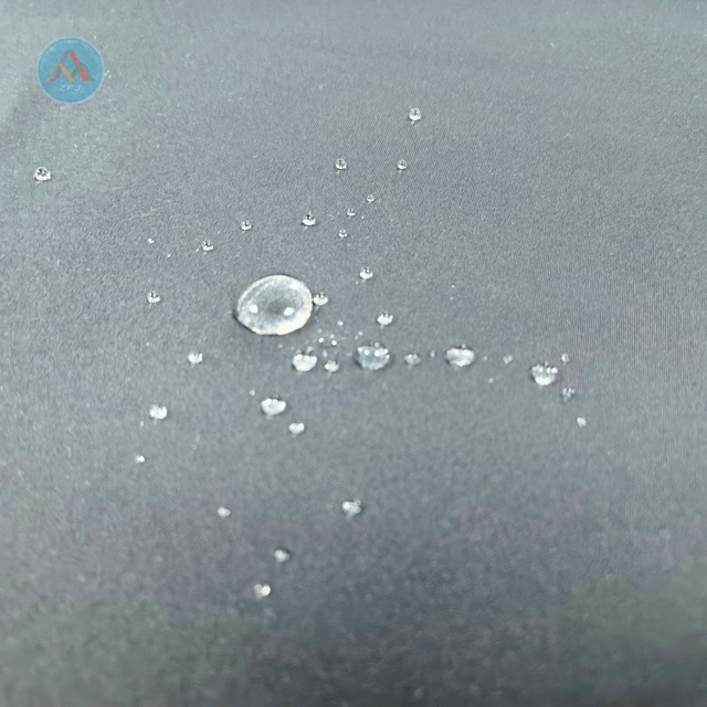 100% Polyester Durable 3 Layer Fabric for Ski Suit