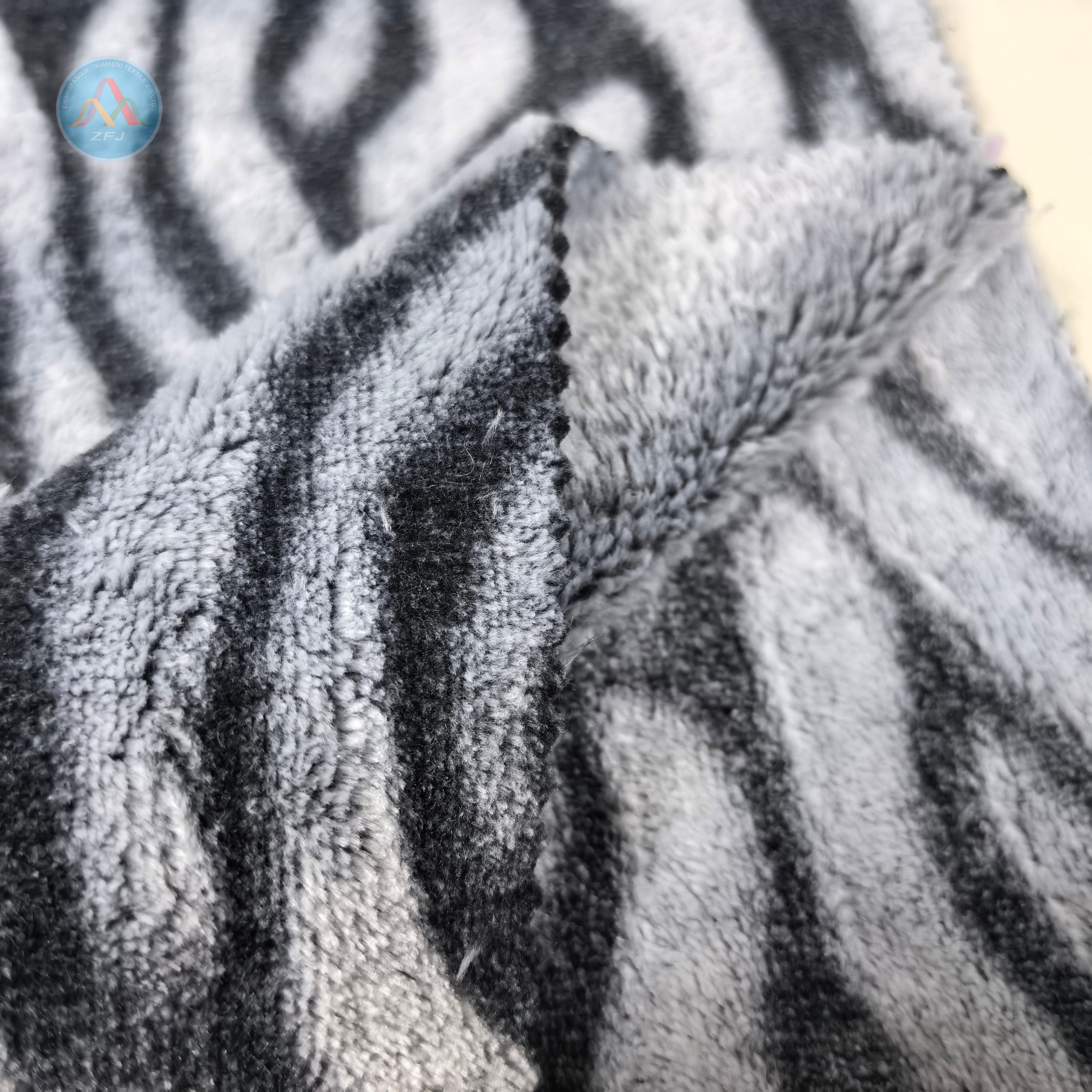 100% Polyester 285gsm Cut Pile Fleece Fabric