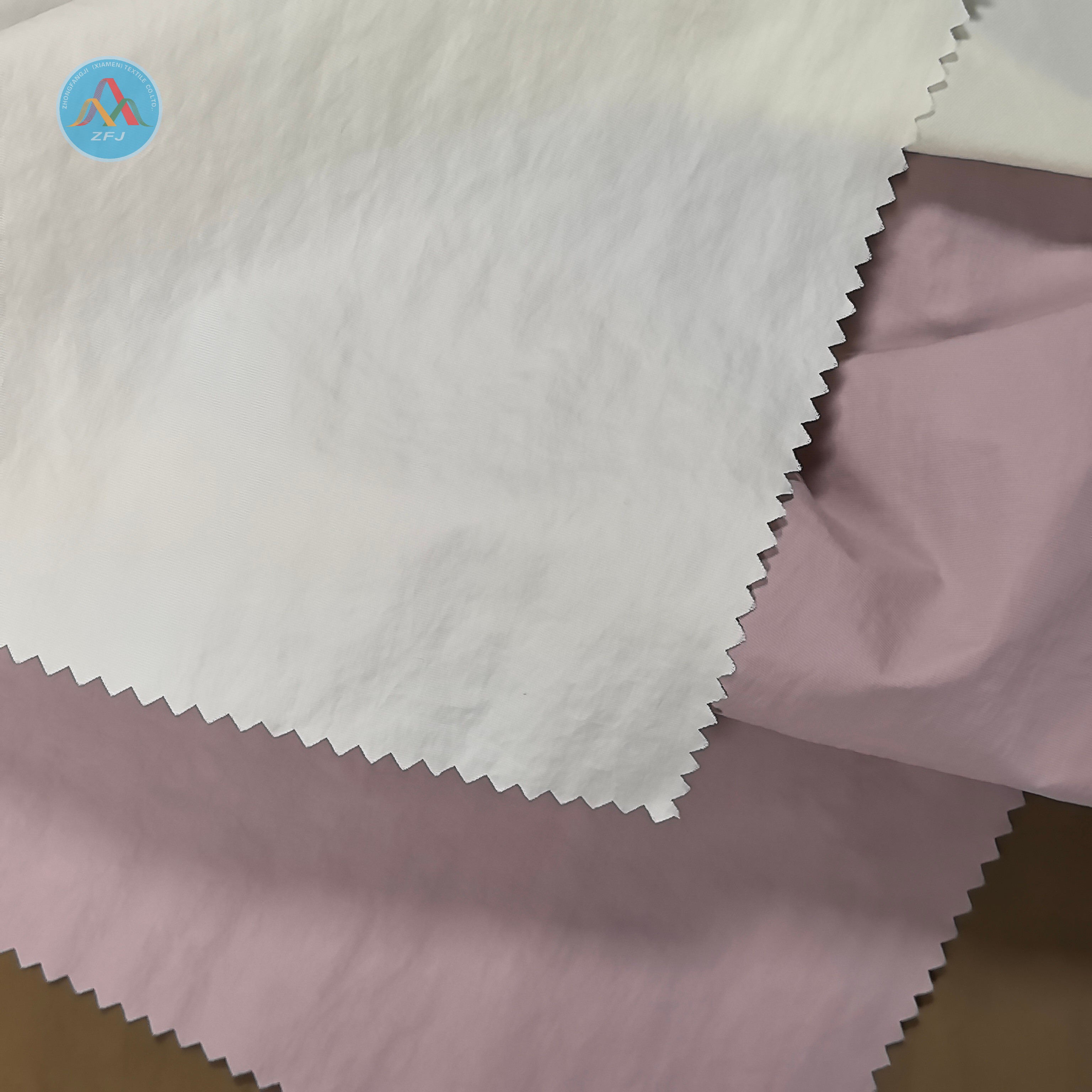 100% Nylon Crinkled Fabric with UPF 50+ for Sun Protection Clothing