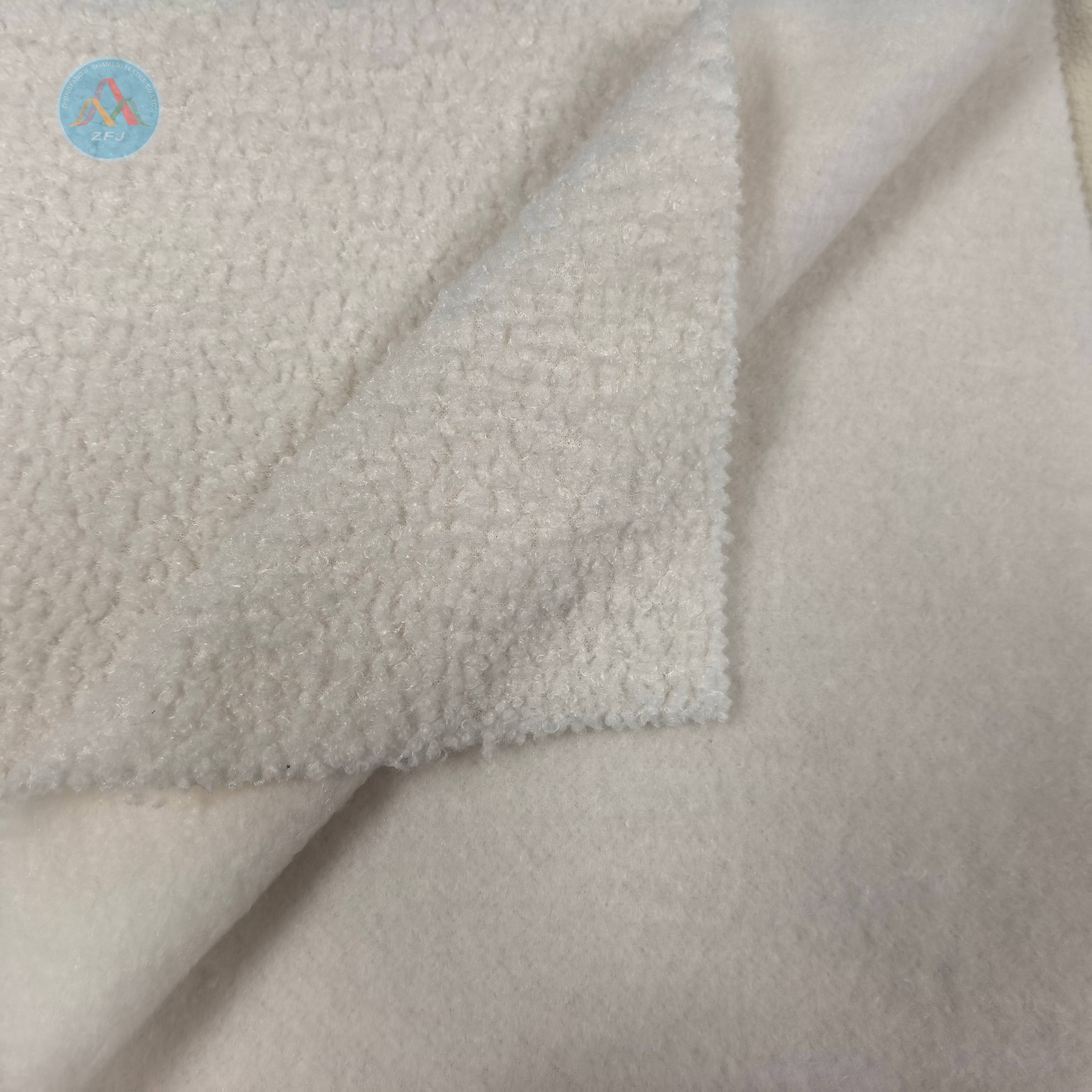 100% Polyester 280gsm Teddy Fleece