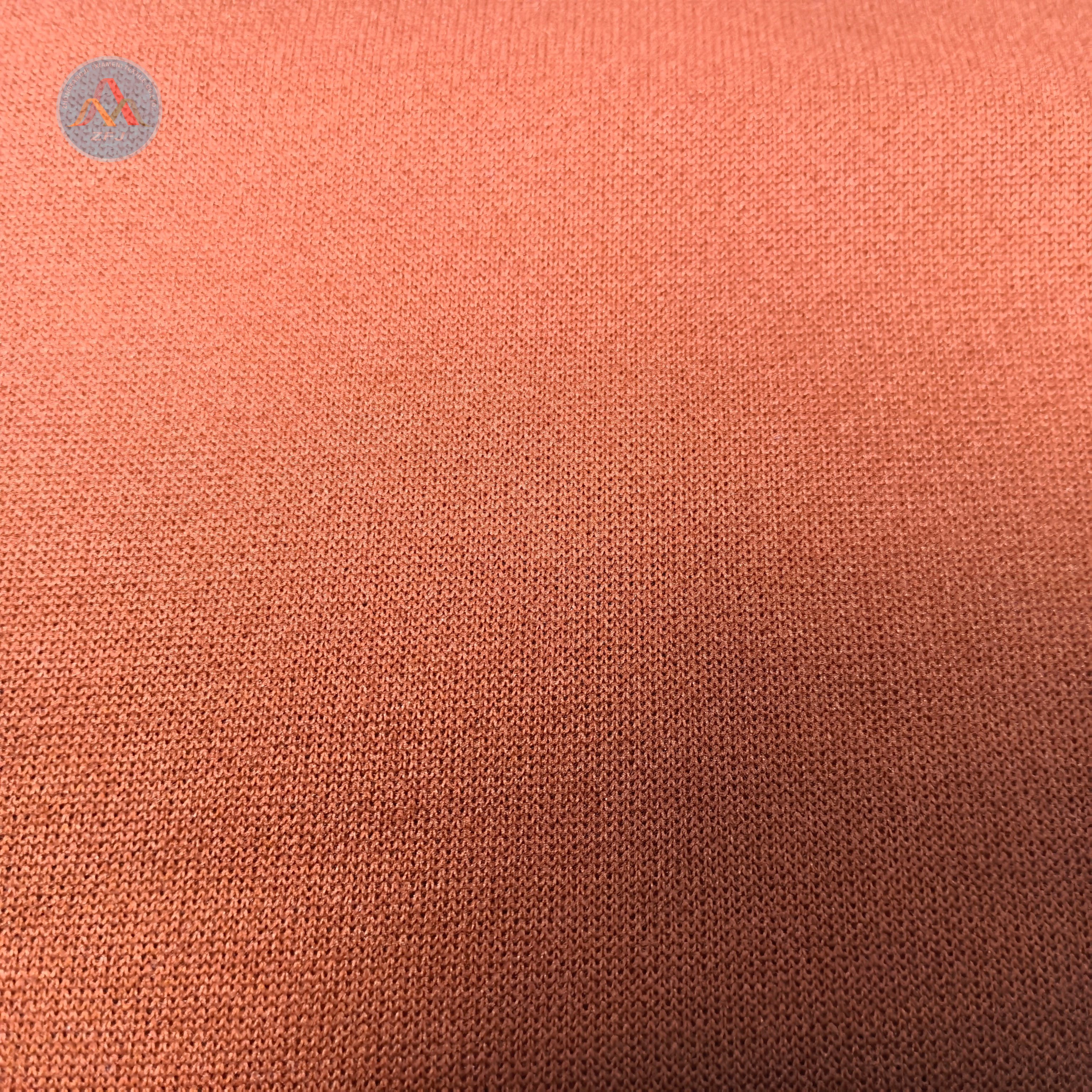 Ultra Soft 100% Polyester Brushed Fleece 370gsm Fabric