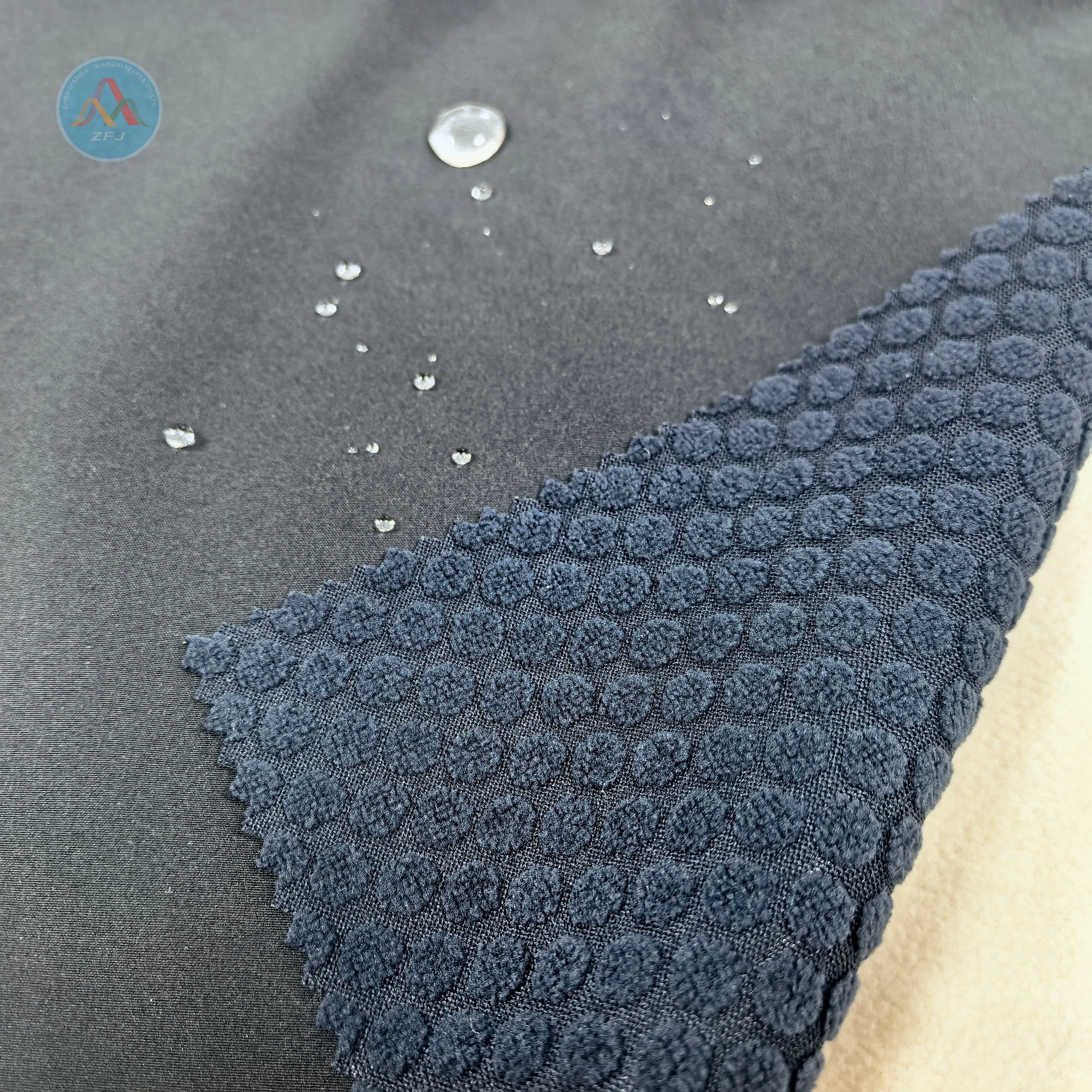 Four-Way Stretch Fabric with TPU And Jacquard Fleece for 3 in 1 HS Hooded Jacket