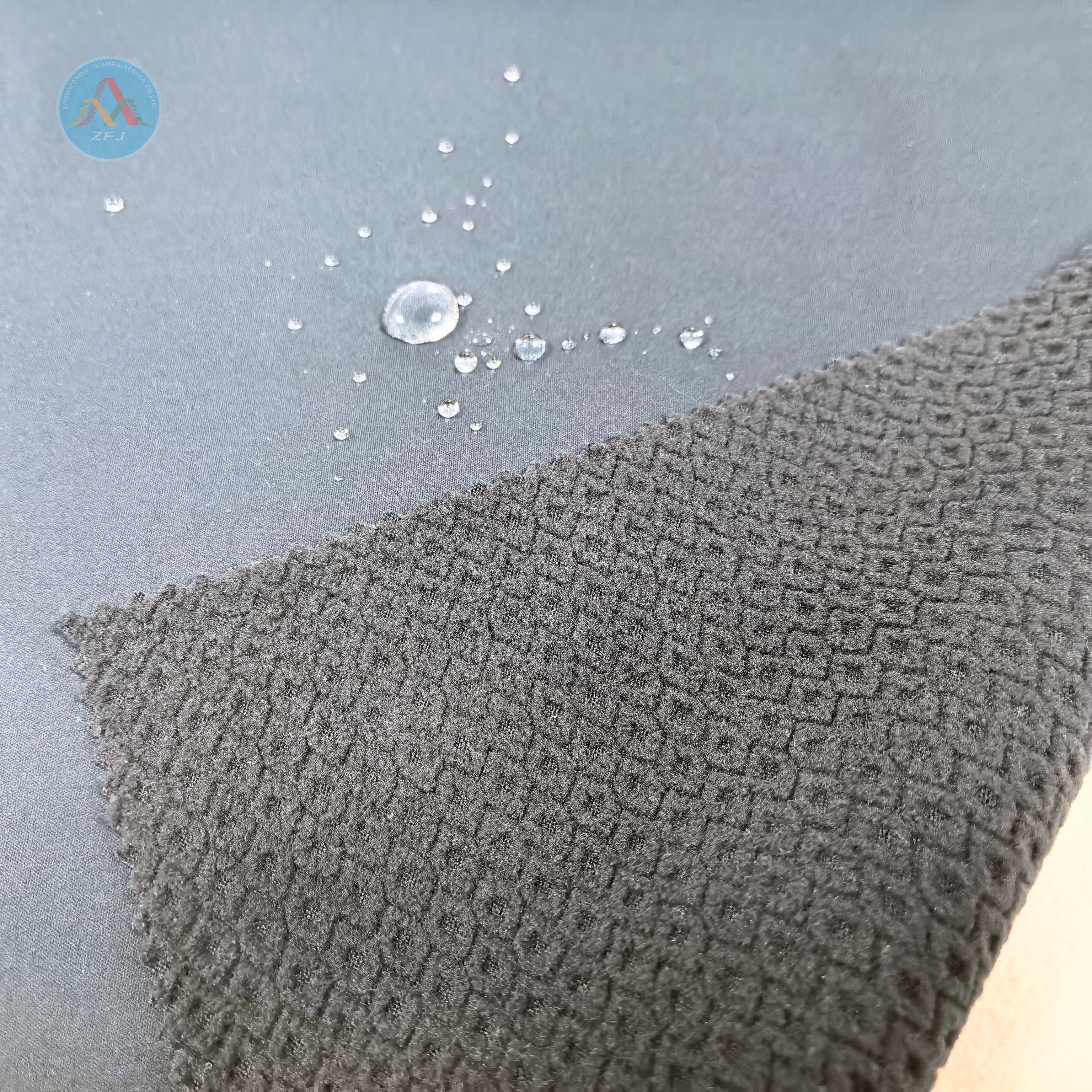 100% Polyester Durable 3 Layer Fabric for Ski Suit