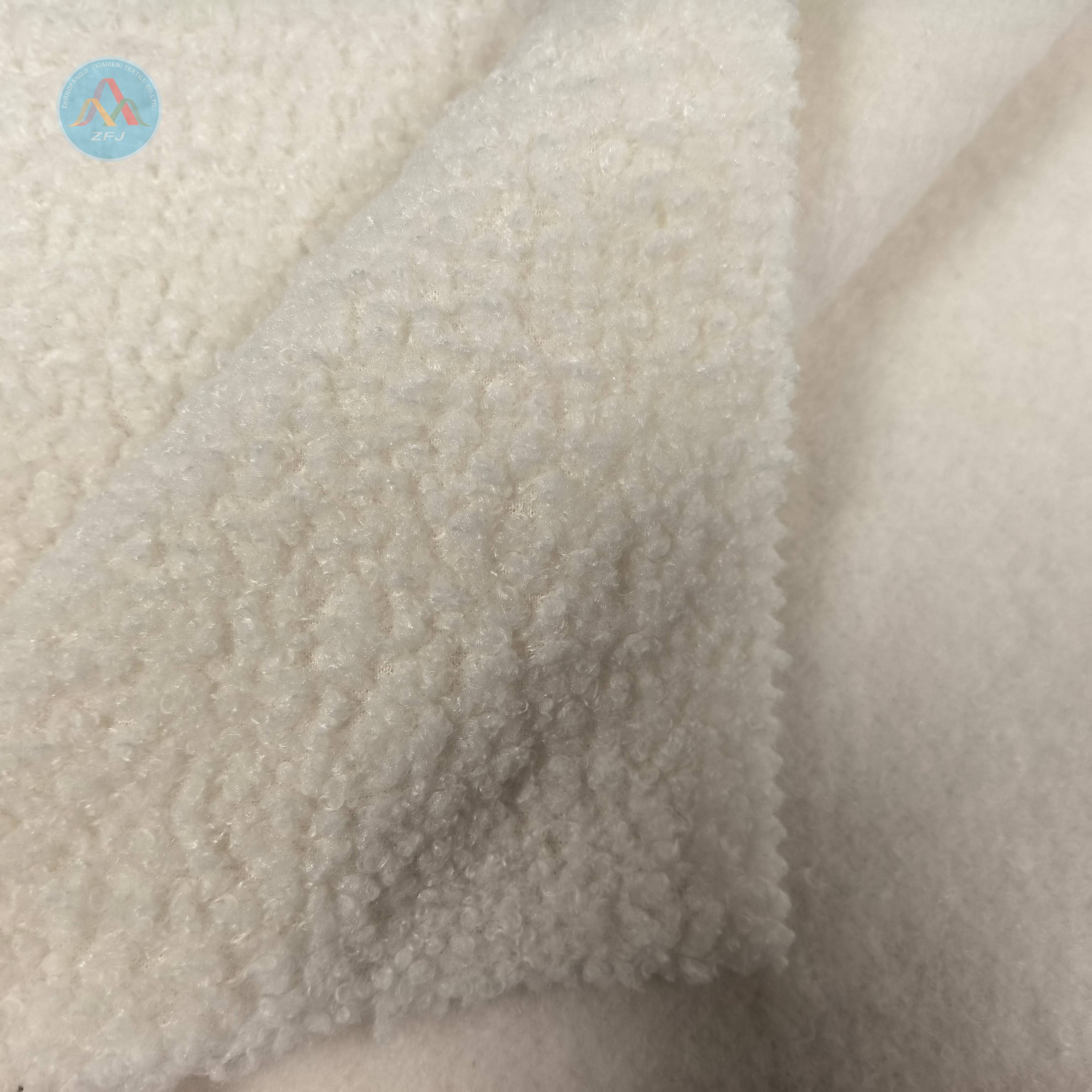 100% Polyester 280gsm Teddy Fleece