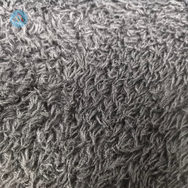 100% Polyester 408gsm Fluffy Yarn Fleece Fabric