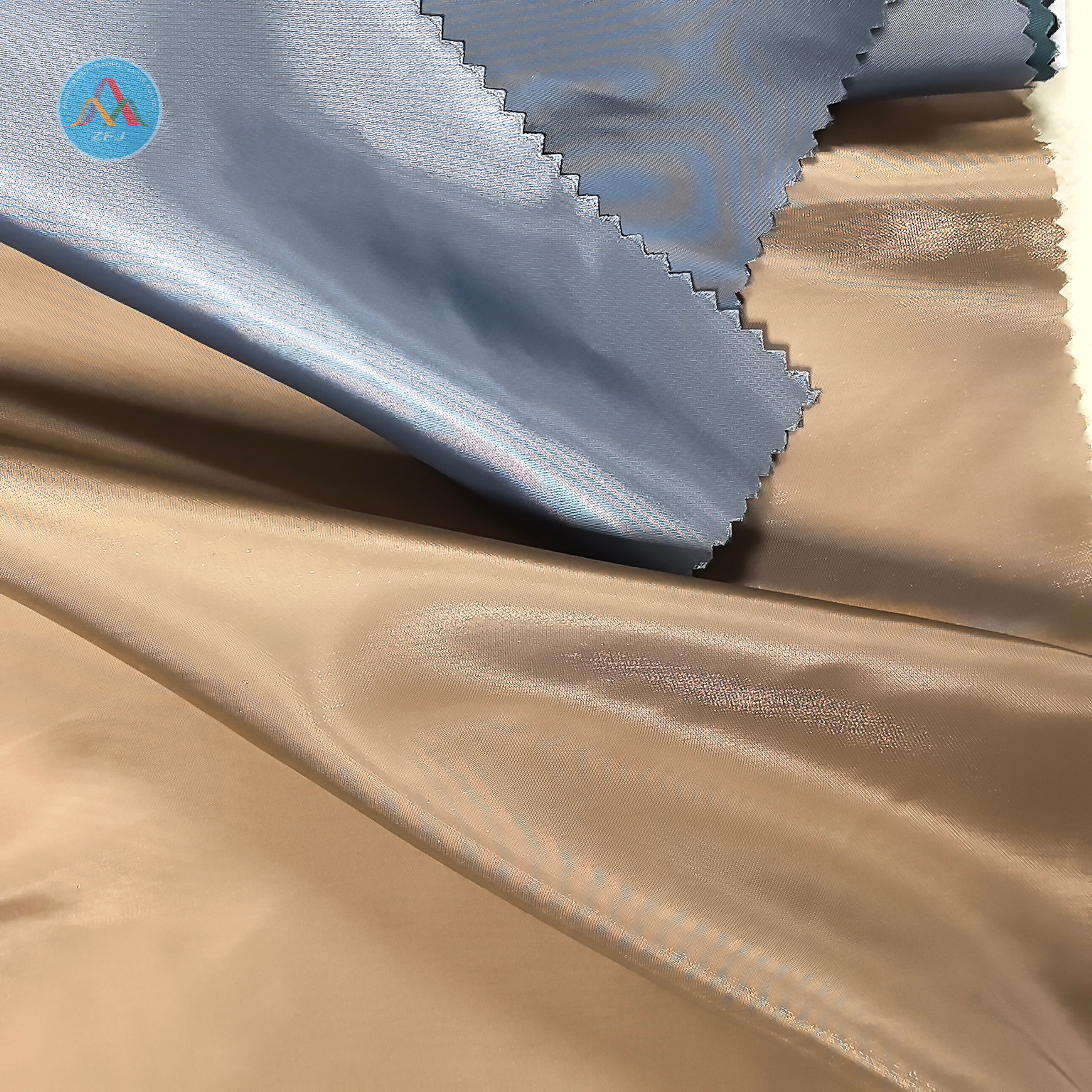 40D*20D 100% Nylon Shiny Water Repellent Fabric