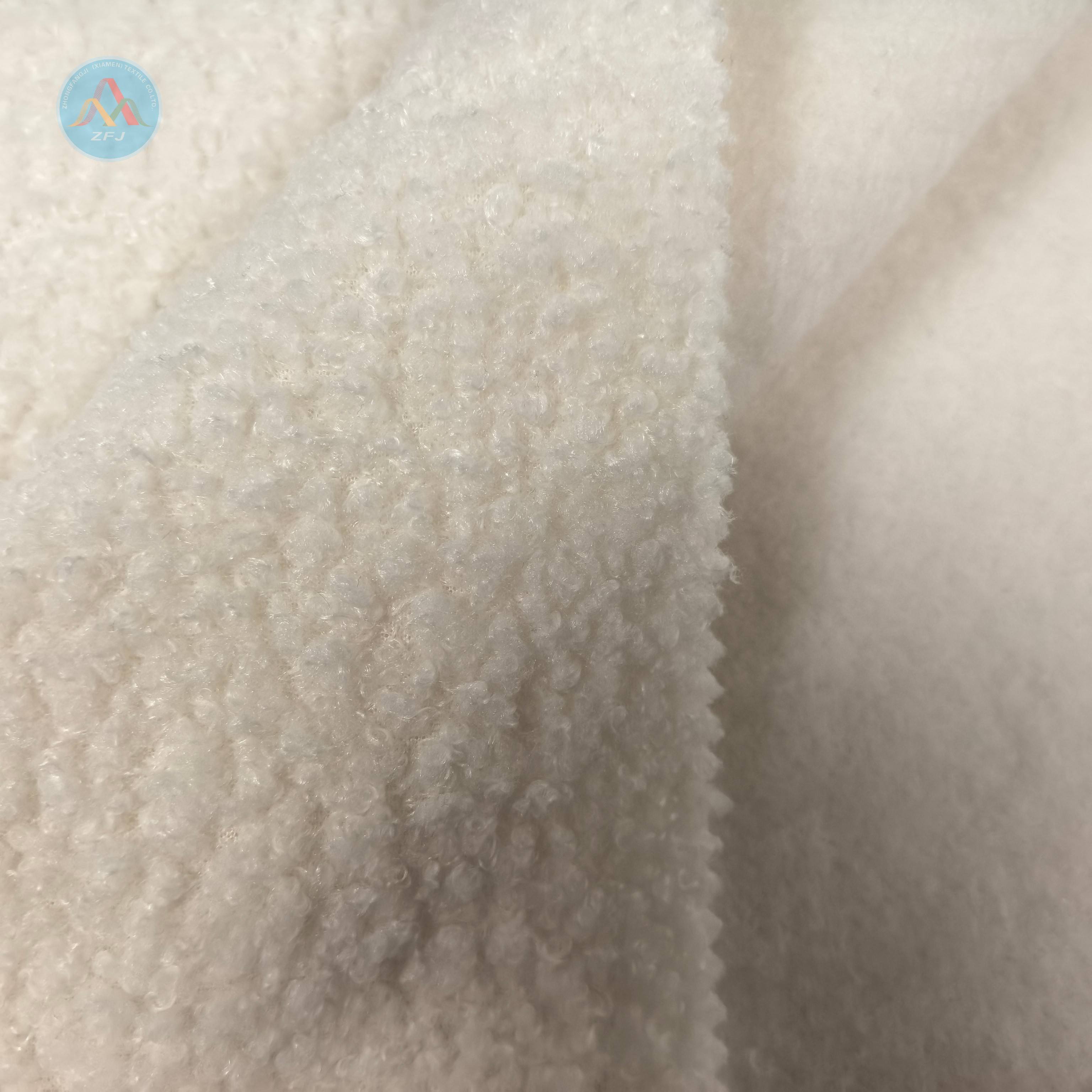 100% Polyester 280gsm Teddy Fleece