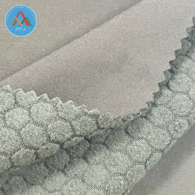 100d 4-Way Stretch TPU Bonded Fabric with Jacquard Fleece for Functional Garment