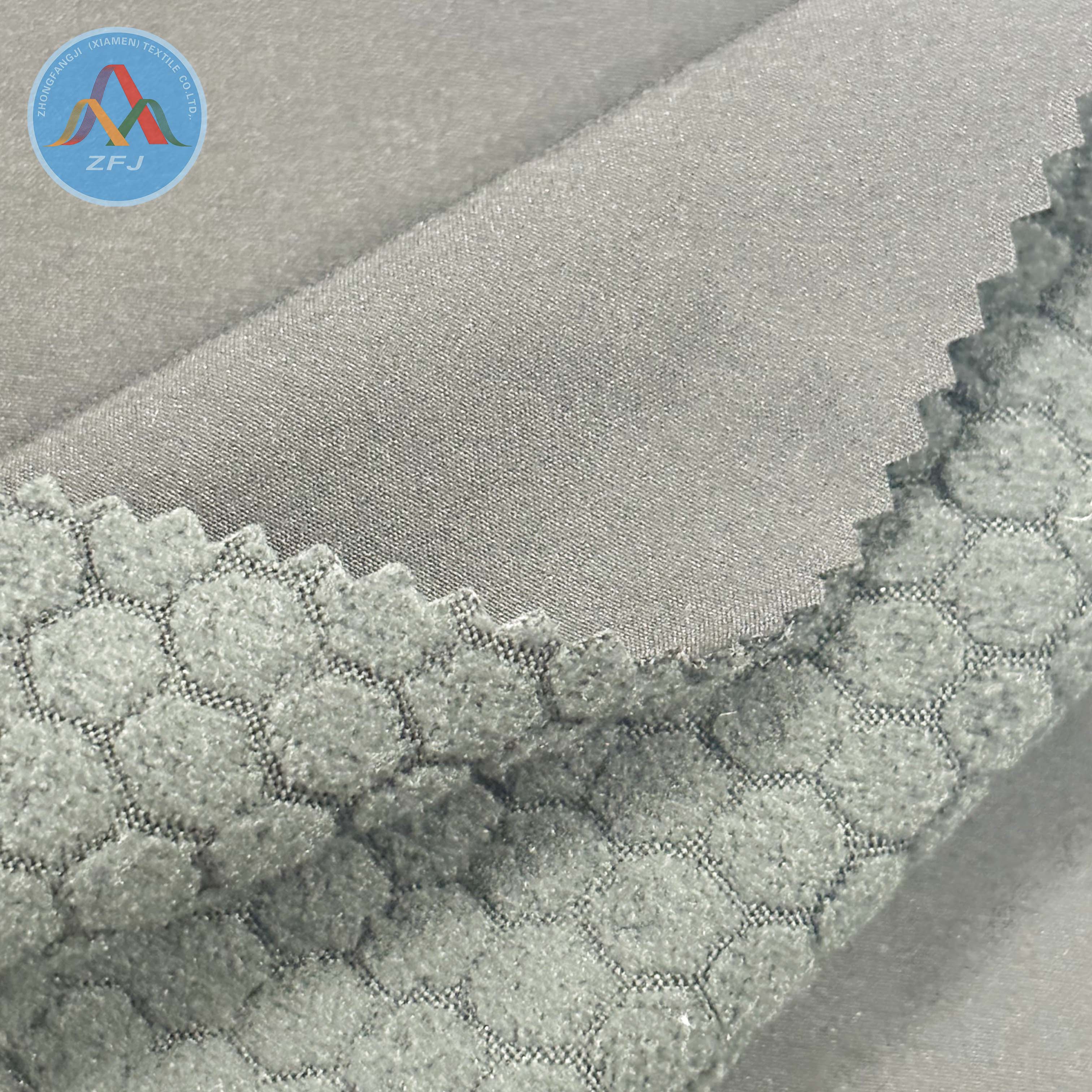 100d 4-Way Stretch TPU Bonded Fabric with Jacquard Fleece for Functional Garment