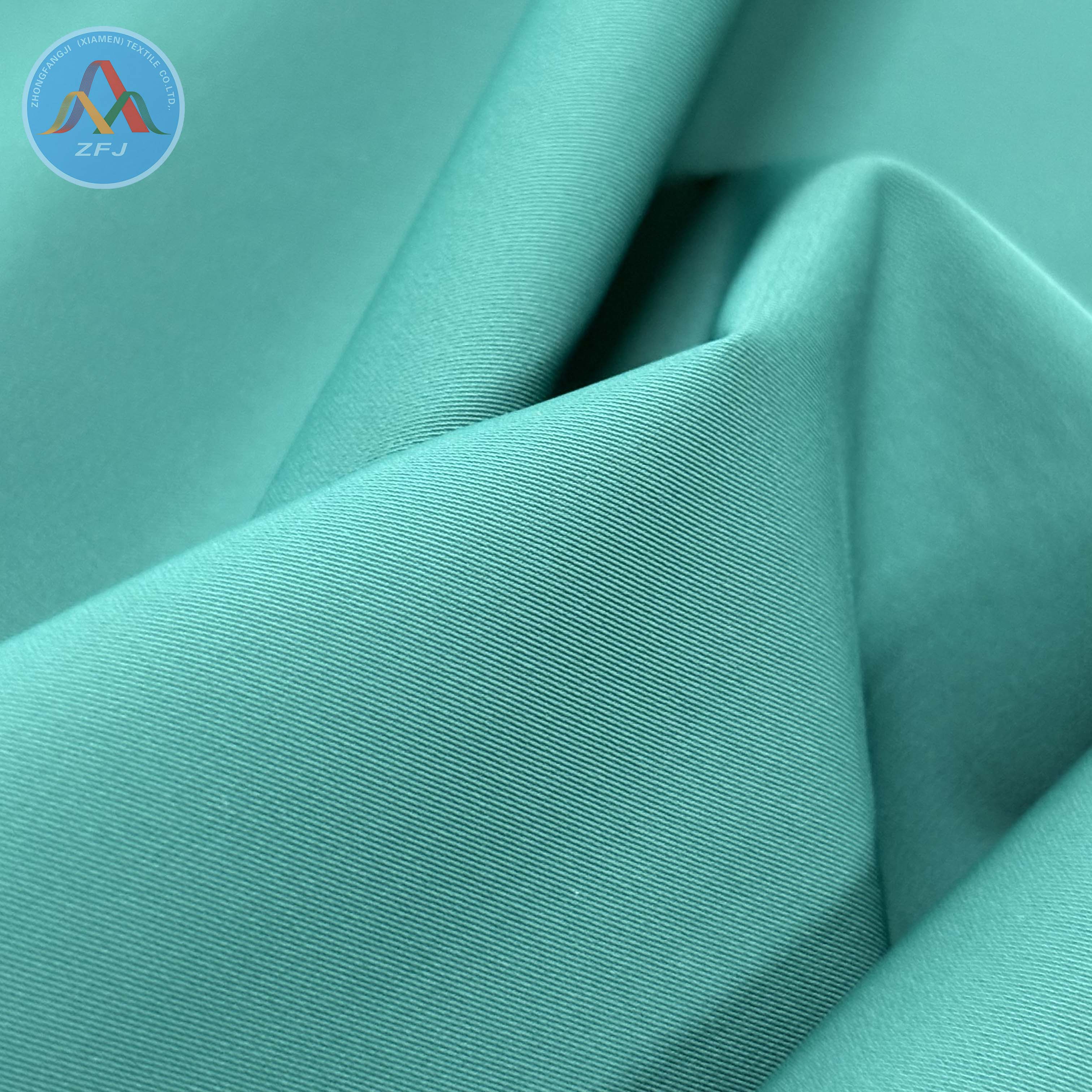 Eco Friendly Twill Functional Fabric with 10K/10K PU Clear Coating for Outdoor Workwear Apparel
