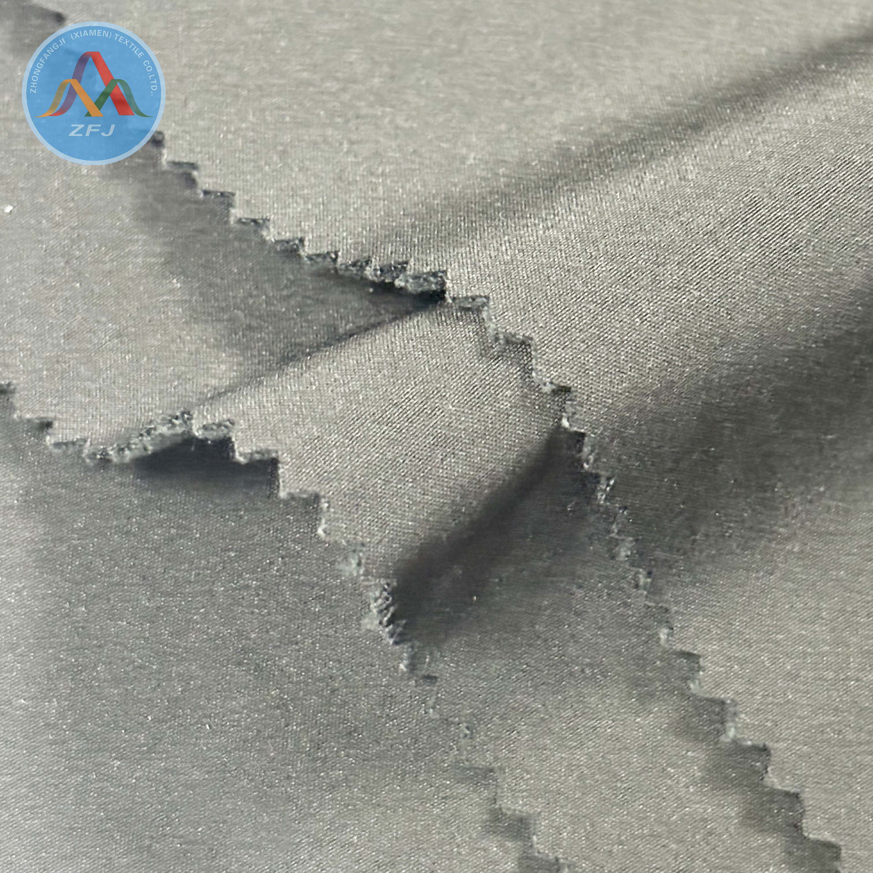 100d 4-Way Stretch TPU Bonded Fabric with Jacquard Fleece for Functional Garment