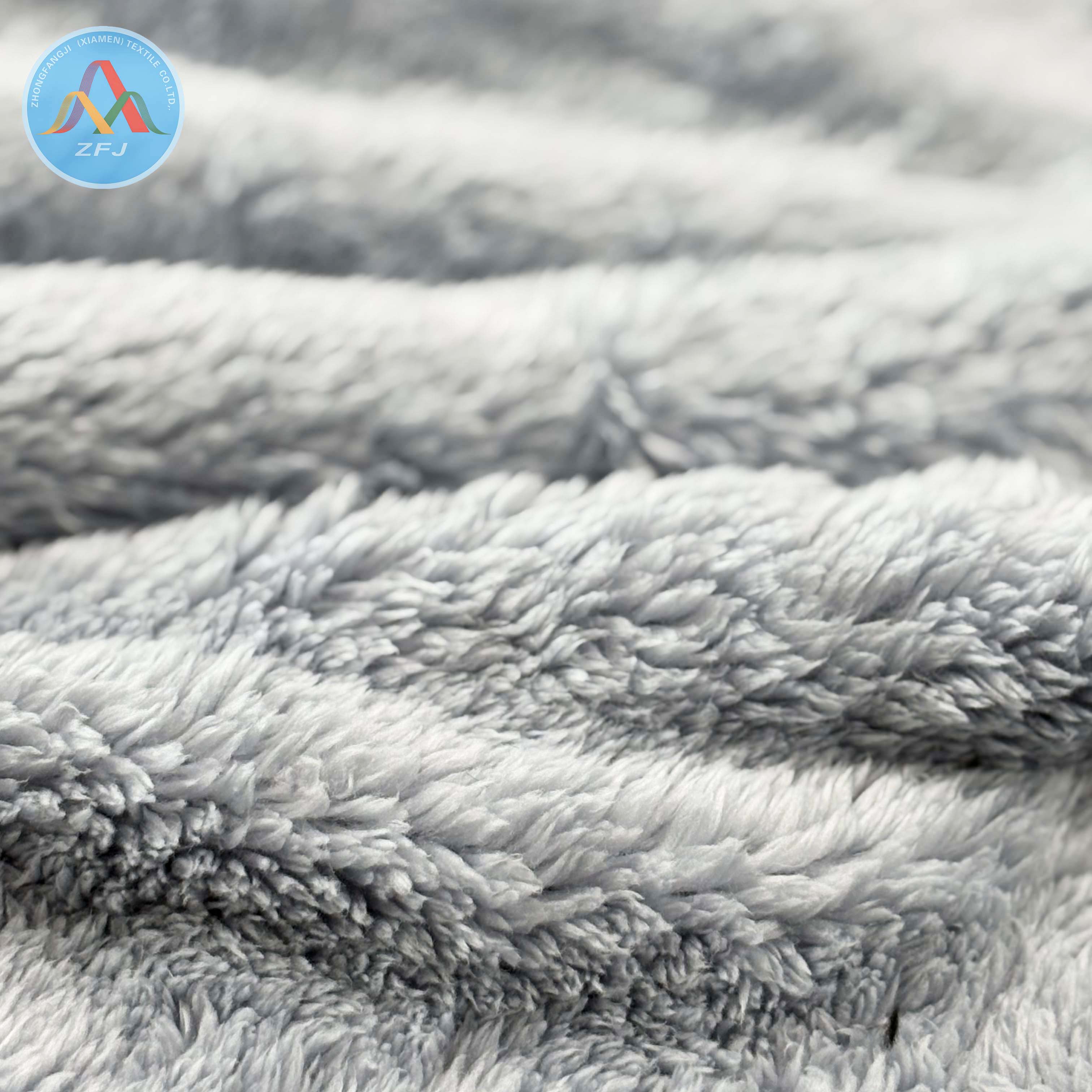 Premium Double Side Shu Velveteen Fabric Fluffy Texture Warm for Reversible Jackets And Garment