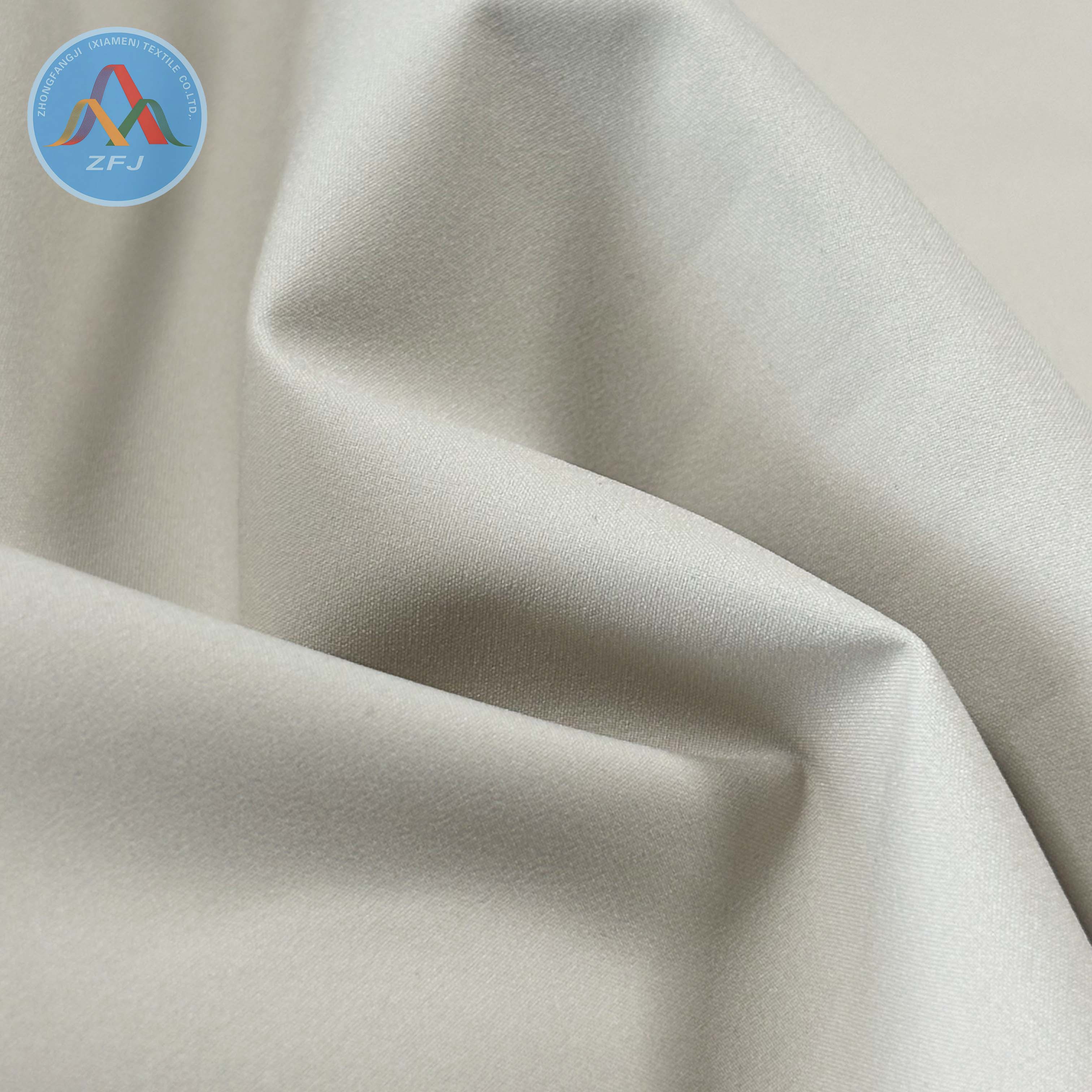 T800 Elastic Fabric Laminated with TPU Film And 30d Float Yarn Backing for Functional Outerwear