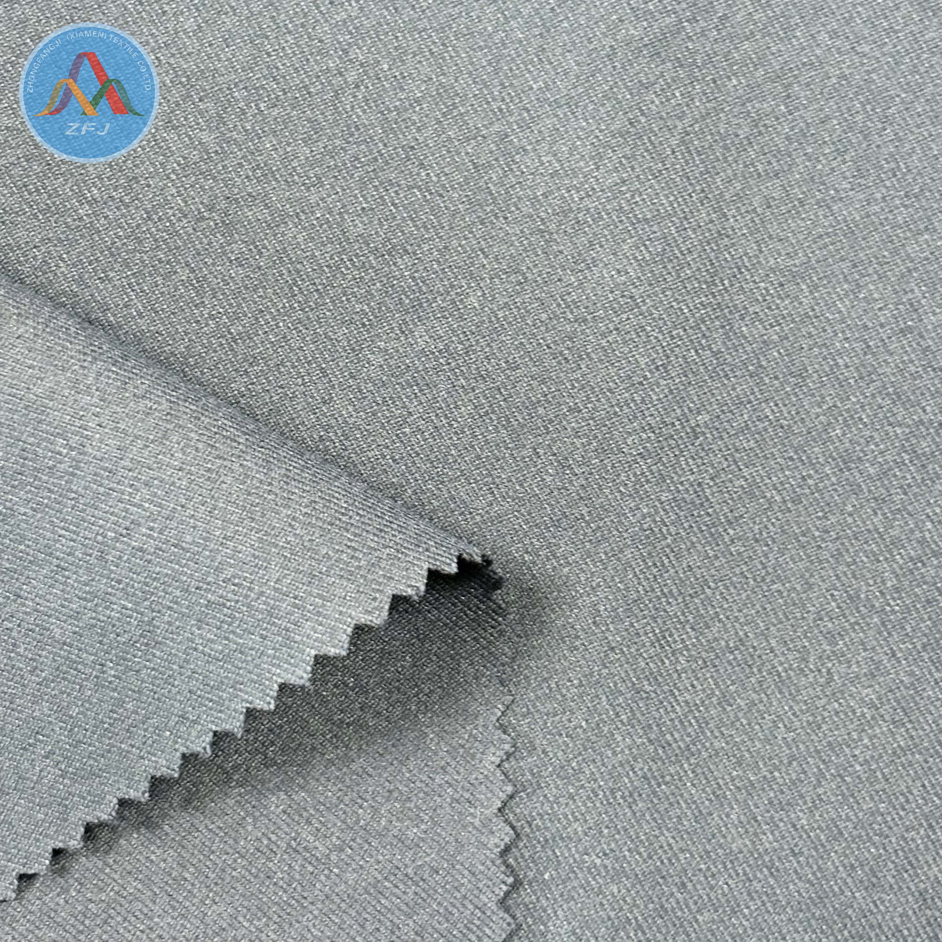 Exquisitely Twisted 40s/2 Sorona 2/2 Twill Fabric Bio-Based Wrinkle Resistance for High-End Casual Wear