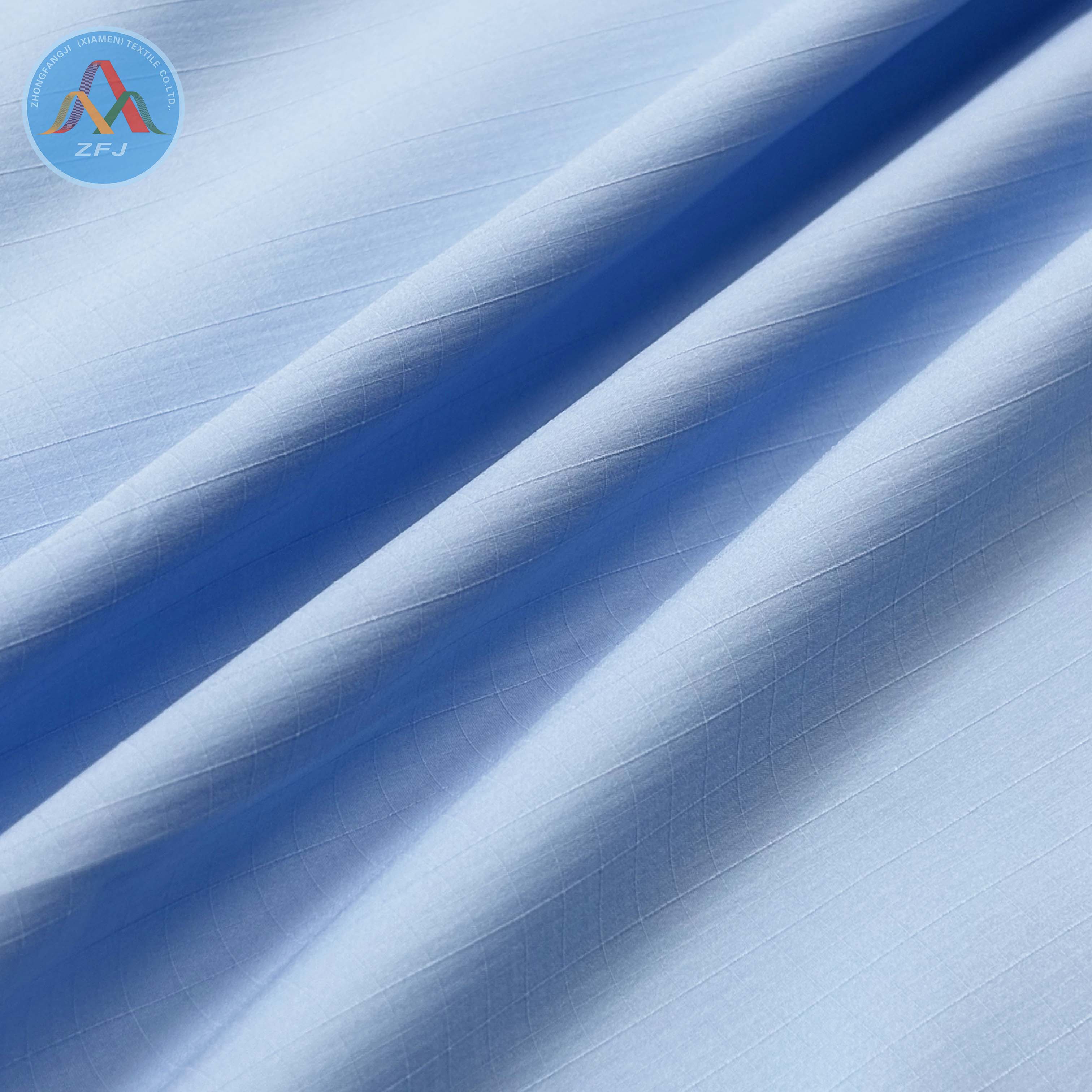 Refined Grid Sorona Weft Stretch Checked Fabric for Versatile Casual Wear