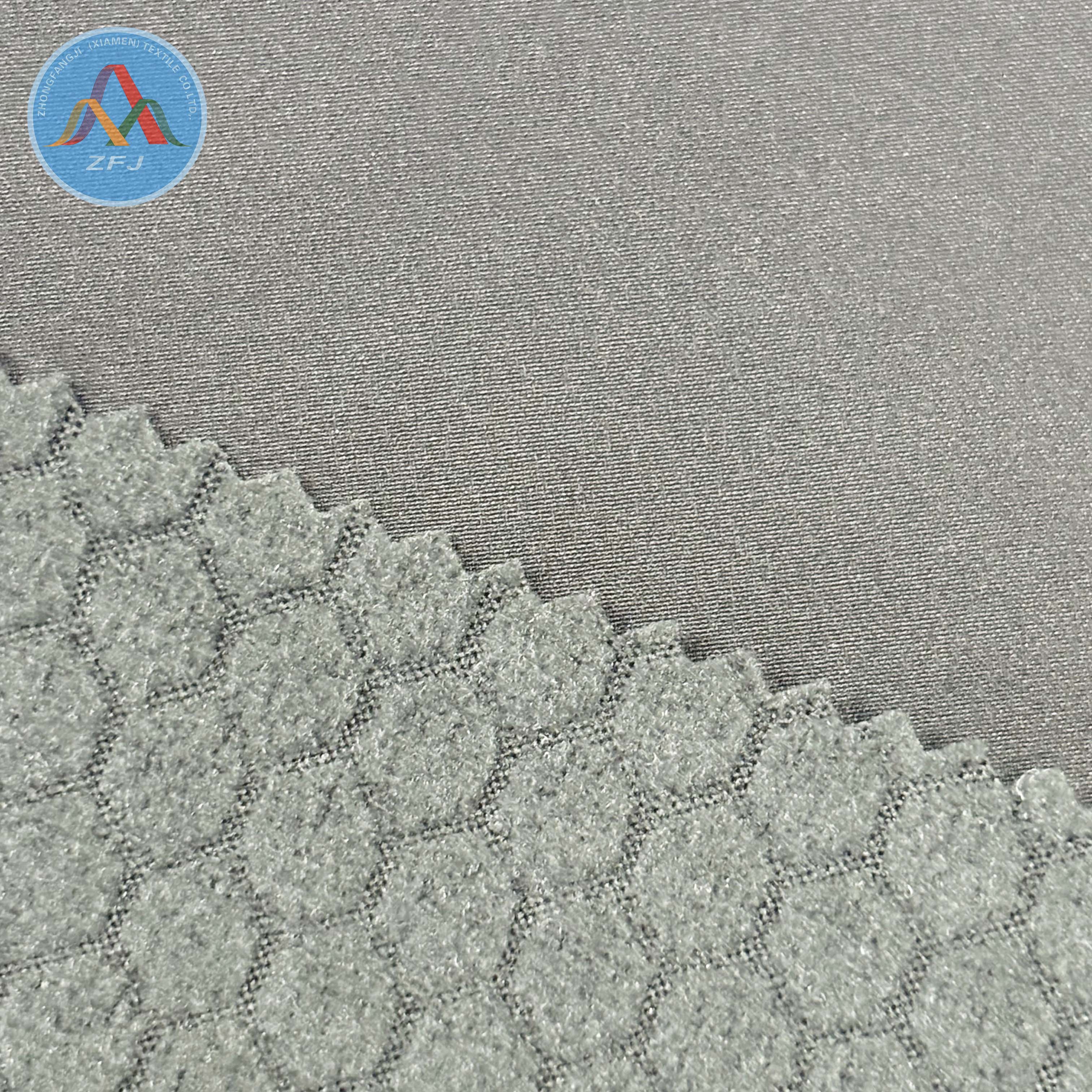 100d 4-Way Stretch TPU Bonded Fabric with Jacquard Fleece for Functional Garment